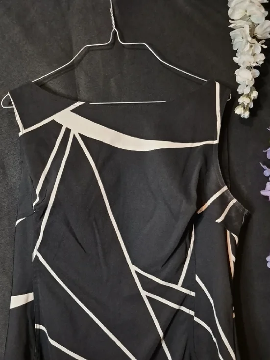 Evan Picone Black Midi Dress with White Geometric Print - Picture 2 of 6